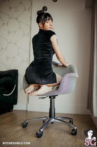 199383992347357445804749818624752820733 thumbnail