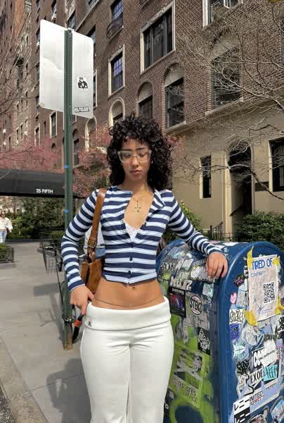 c16d1044bfa394cf89ae7c903b7a4ccc03753242bce0c92cf7855c4d26b8acc6 thumbnail