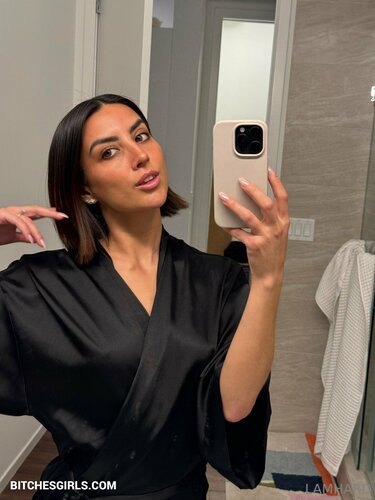 323968818921829188576915142163955781306 thumbnail