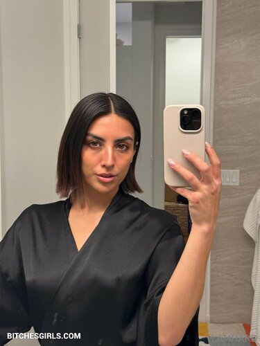 52332948831572233110507684441375407355 thumbnail