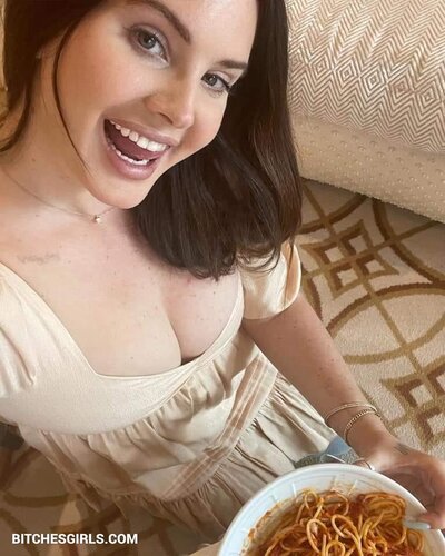 330653007827385334467266381924725978142 thumbnail