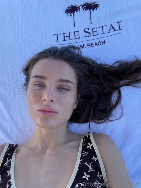 1a4095a7ddec4f877d76270544d5887f976442f289308d4f5687b90981e27ea0 thumbnail