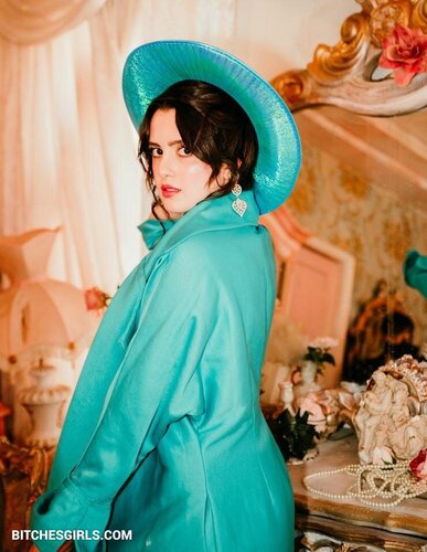 84197314546482941454632365100182280765 thumbnail