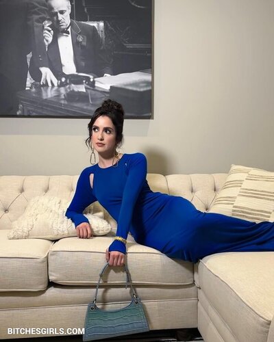 222547004253844480003153331271428251794 thumbnail