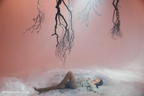 305476878189560898871967972298037191131 thumbnail