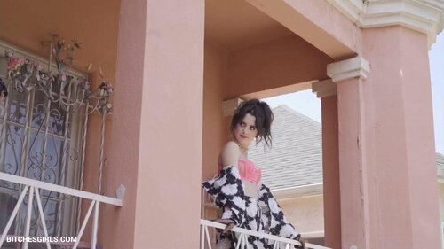 9546177555006253815445786852322967732 thumbnail