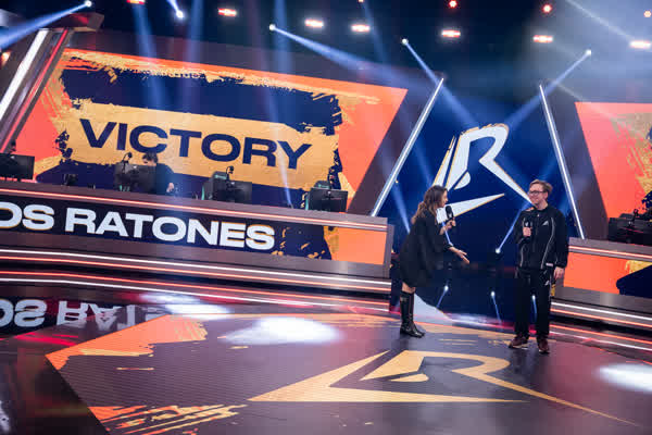 3ce69a11f3483d2932c34f9e701eef9897debc255e5b9b7d6e35f027c3e92029 thumbnail