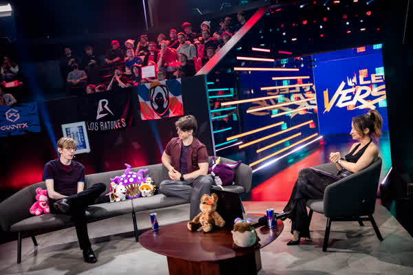 48a95f194e8b073d48970e05b79ad32b2b740c9342f1448dbee0459f697f6954 thumbnail