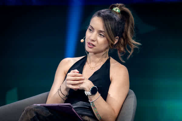 7fdee9089946fbe3b650dcade8649638af151b8104482daf3a2b23e85c2dc5ab thumbnail