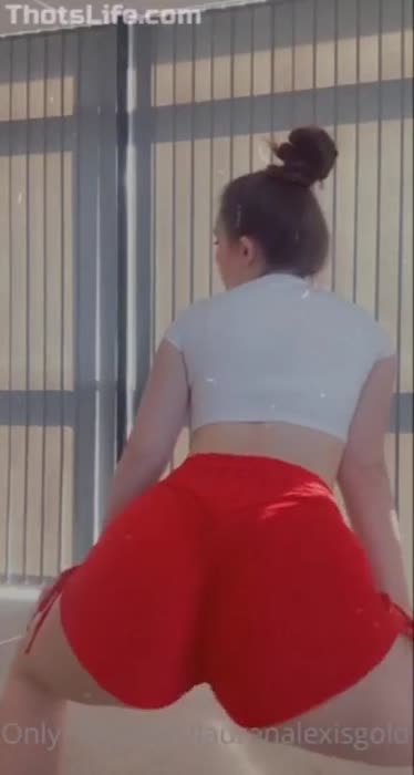 d319758a6da3b5eca1034f3947912621989a9c5c35c2f7189156815218e3b781 thumbnail