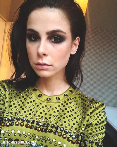 149127495663139910209663508841972289691 thumbnail