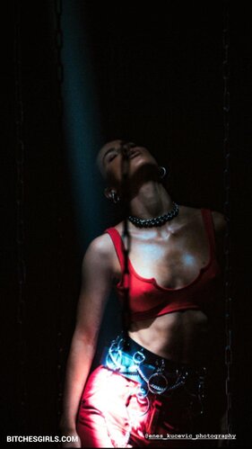 184764101262523222892928422311099253242 thumbnail