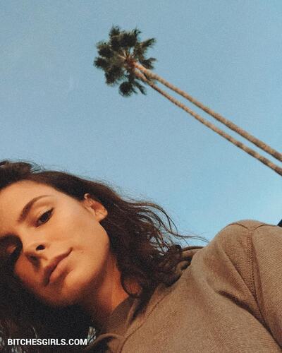 229935820620934929997101981259110933714 thumbnail