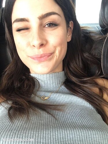 271623647632337907375564290574599370746 thumbnail