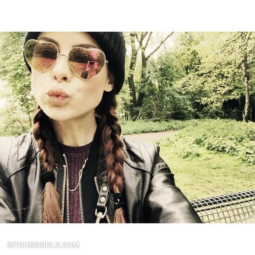 329027396950072186430801529272846113665 thumbnail