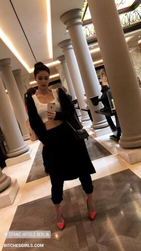 336526759461125473407263013253128188212 thumbnail