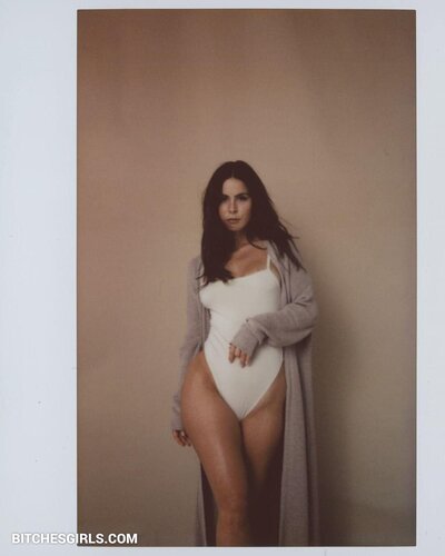 56660996324297414995741280833850602799 thumbnail