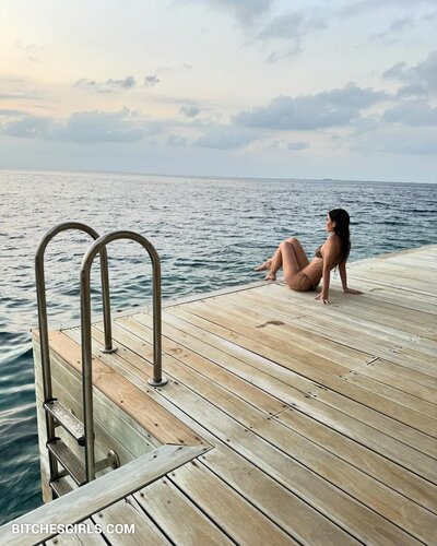 290704571695537994518676251790093001902 thumbnail