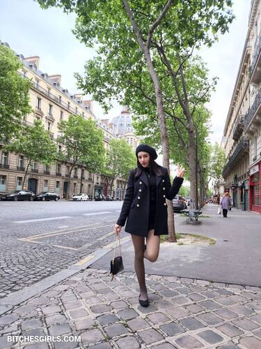 142185144001052870565849734152833570778 thumbnail