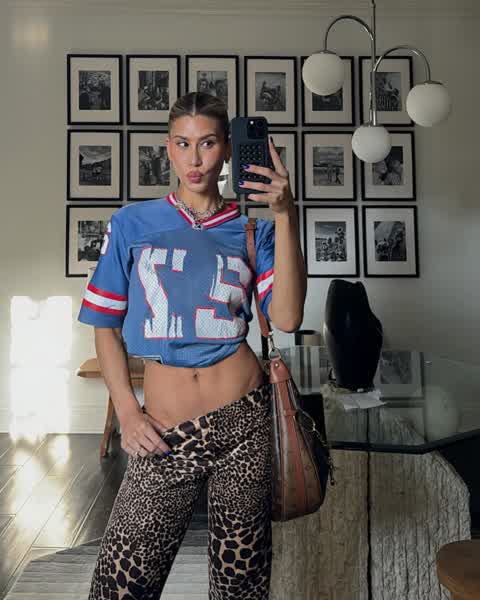 8dd621fcd47240097ef6138ac1807f01c0ee1acb226d0d8fdcd4fc2e51de97b2 thumbnail