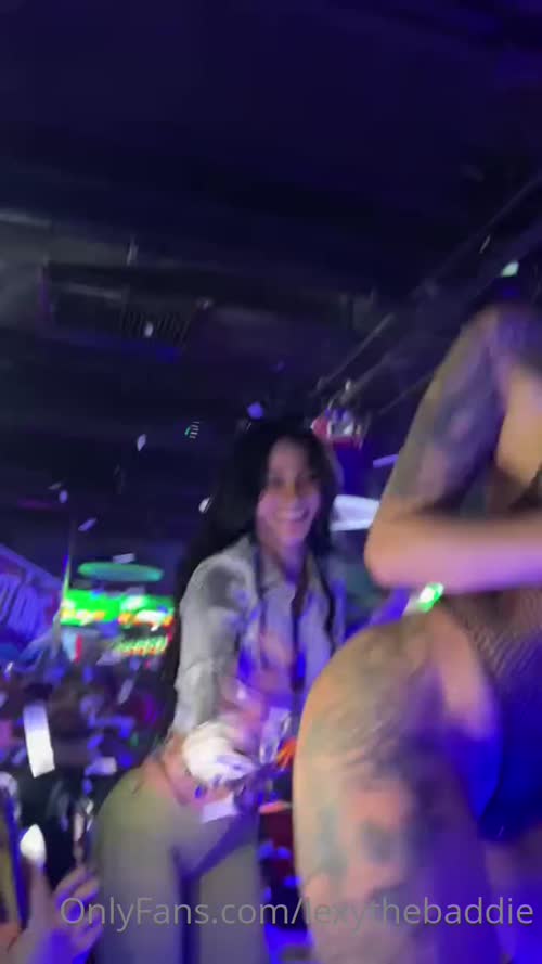 258376502687093078832219659582505280207 thumbnail