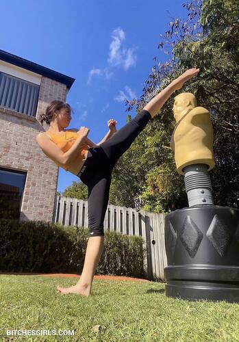 235721402977503047979847331434401895975 thumbnail