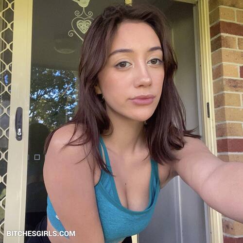 257199393247544728698334812276467366637 thumbnail