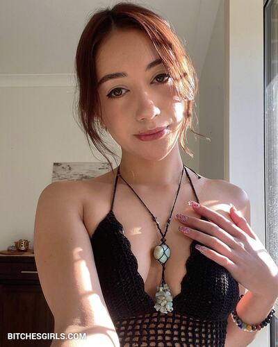 279355632311089565405691413312960242009 thumbnail