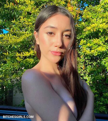 283932243602275981817256642177217385680 thumbnail