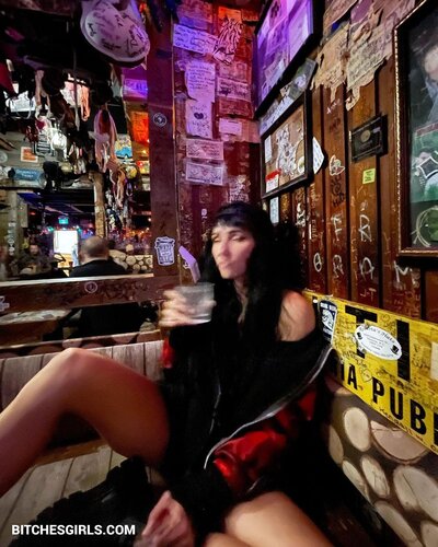 196372801334380020837159706786252397803 thumbnail