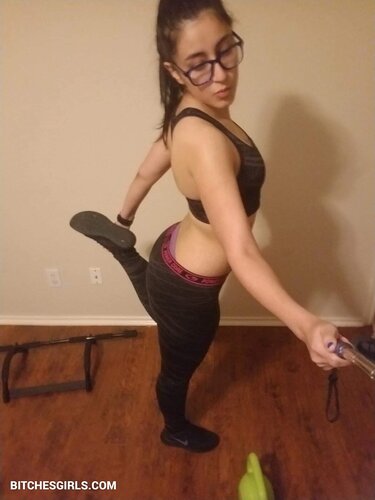 317822666841293435907835722608814959883 thumbnail