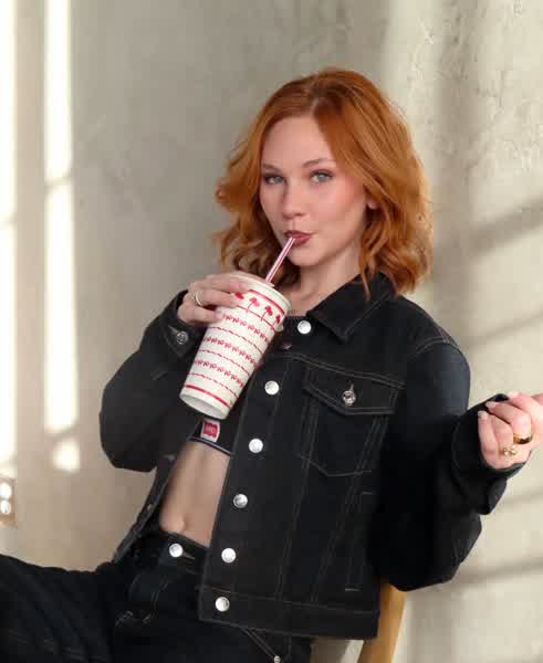 af86662499d443cd2039bf941c3823c30312a4c5cd4780afa4785fab93b3eb6d thumbnail