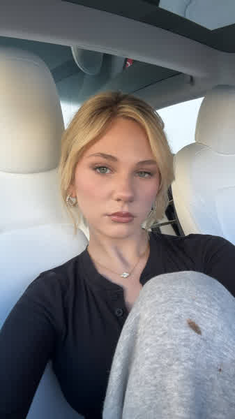 f45490adf887f9006cabfbfac582f2494c25607922b2ca1df3c98c712ecce408 thumbnail