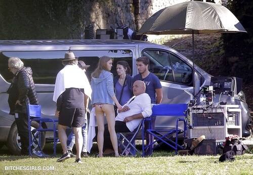 305237390824300400218919214751945637062 thumbnail