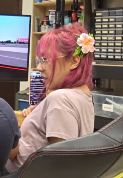 4f267e8de111697e3ec95cda6a7c8ddd01241aca712250063c0789816136fd75 thumbnail