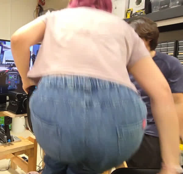 867bef84bc6d48f3222abf178dd34d1bf290242908c2486342fa658940b3651e thumbnail