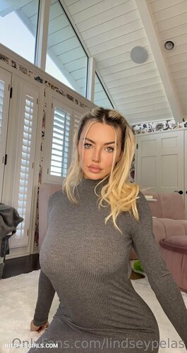 Lindsey Pelas Instagram Naked Influencer - Lindsey Onlyfans Leaked Naked Photo