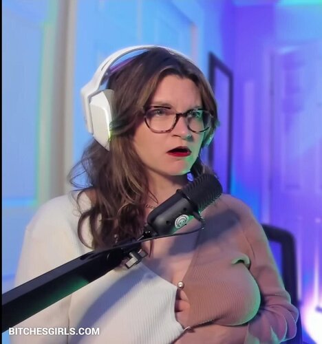 263783477112761959018493660017183398595 thumbnail