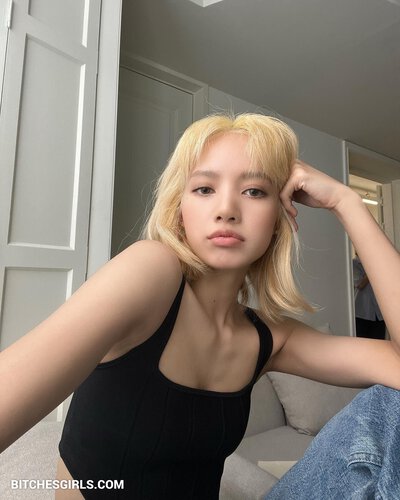 283902458902967718080394244613642938703 thumbnail