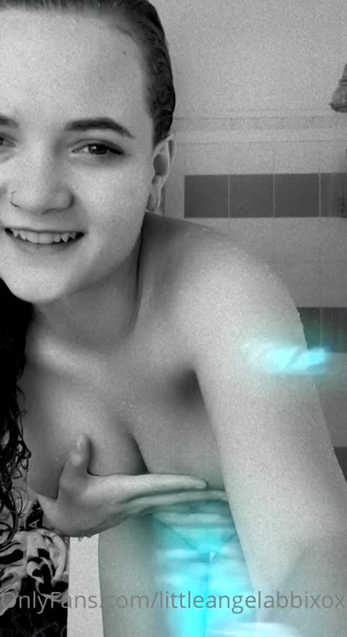 1ccbbfd8b762a99a3392603943e4f85c542625c9c2cb2accbf5ebbaa385aa64b thumbnail