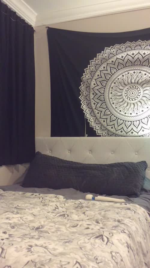 260452022303699227240780649912540234304 thumbnail