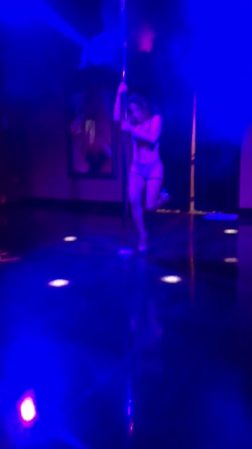 331279625899399292973347245203998140134 thumbnail