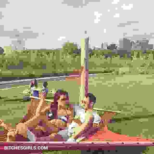 312111225921696238094238504665916176705 thumbnail