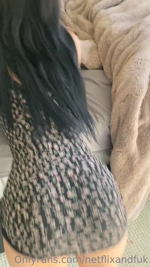 320772759418434367839566366128400518296 thumbnail