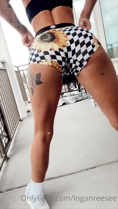 5b25cc657d365d51d9b153739d3a5ec9a1c40824091ce068e8ca0203399ca16e thumbnail