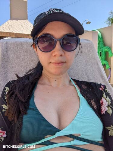 140875274583181132127256143578682741165 thumbnail