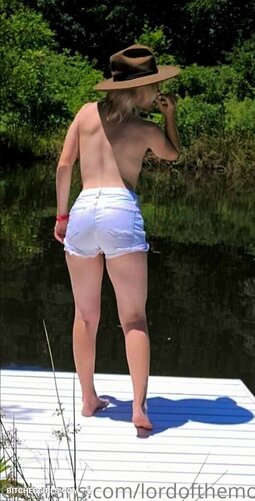 205289291160603709593820355908877106583 thumbnail