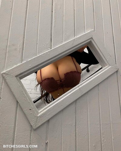 170181190929648048526806557927944545894 thumbnail