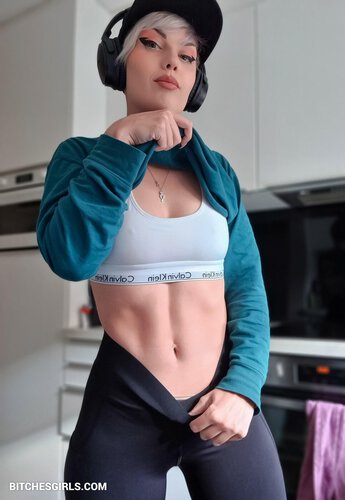 286666202530536471089369292784393508392 thumbnail