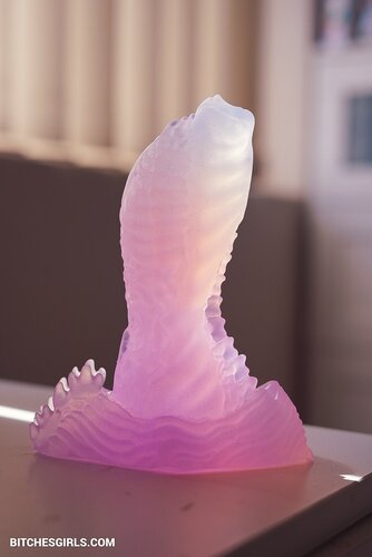 313435769914446562021941280933501714281 thumbnail